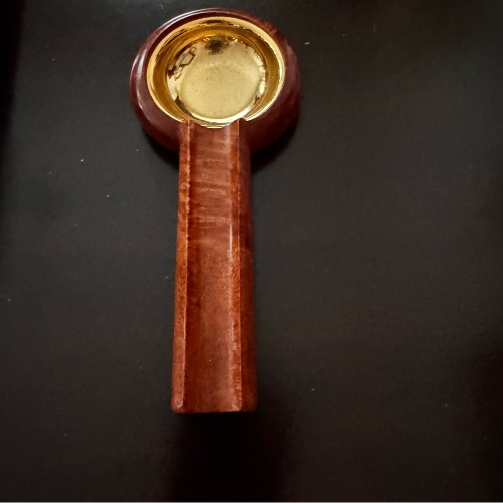 Cigar Holder with Ash Dish